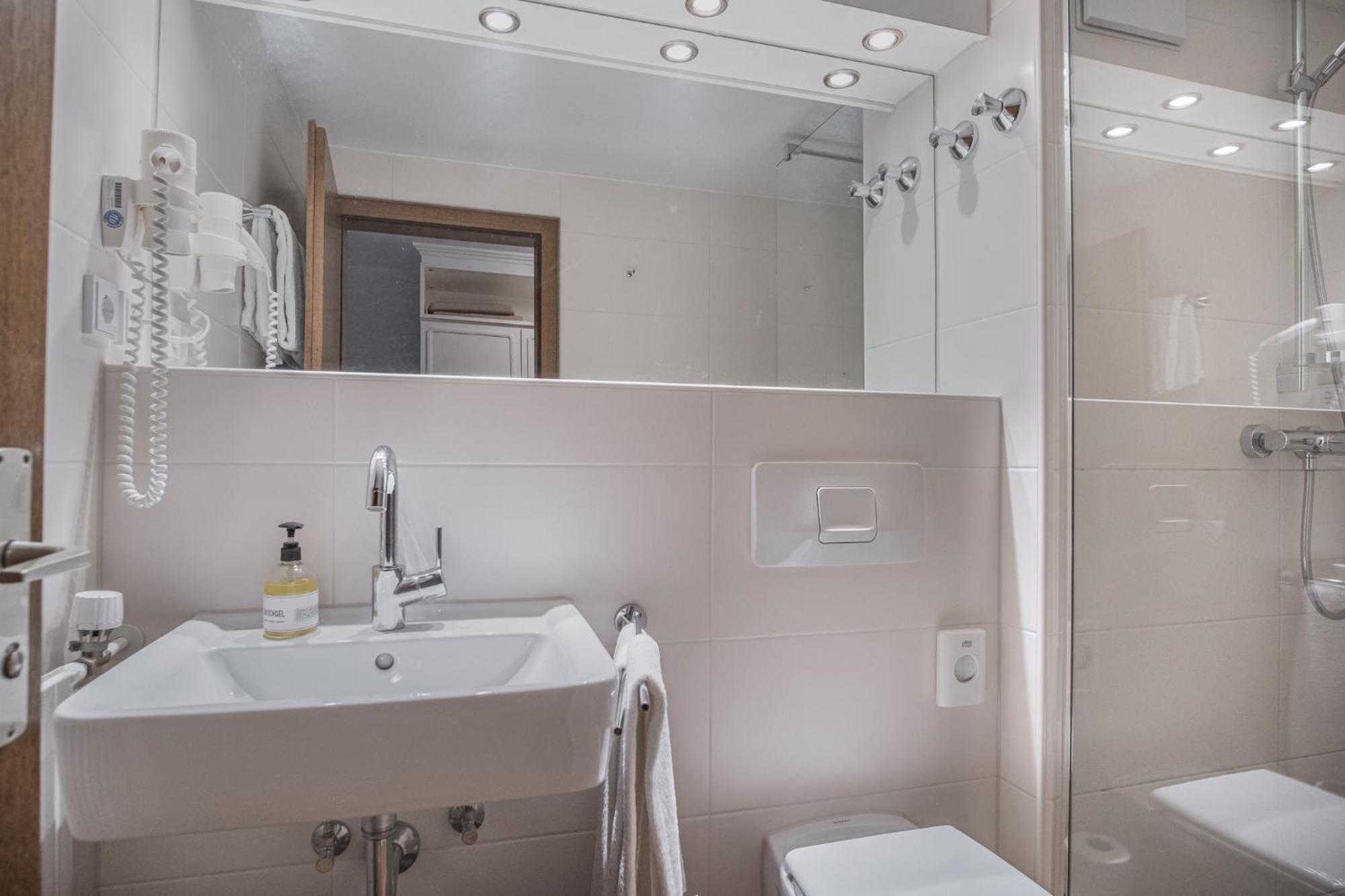 Trail Hotel אוברשטאופן מראה חיצוני תמונה